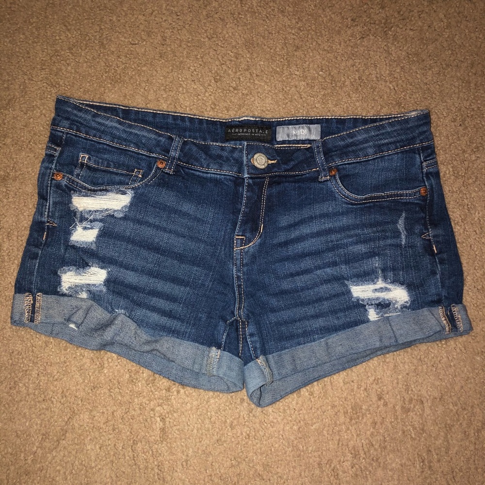 Ripped Midi Shorts
